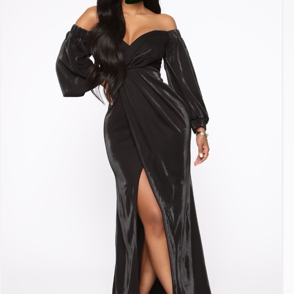 Fashion Nova Black Off-Shoulder Long Sleeve Dress